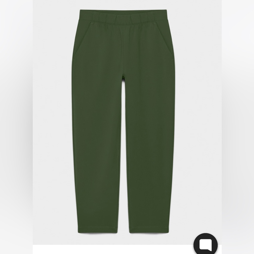 Aritzia weekender pant in green size small